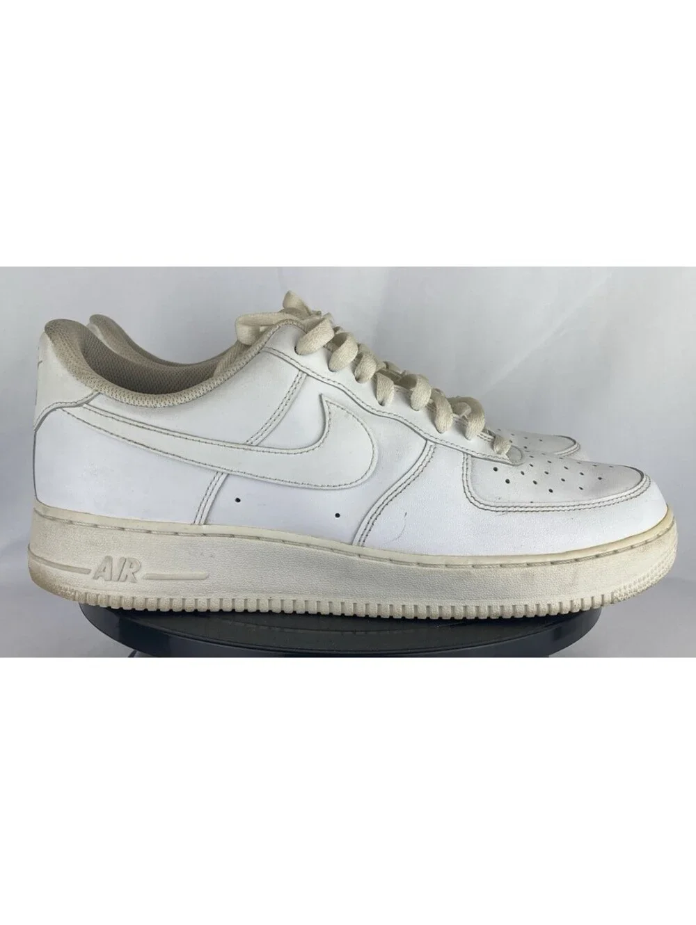 Men’s Size 12 Nike Air Force 1 Low '07 Triple White Leather Sneakers 315122-111